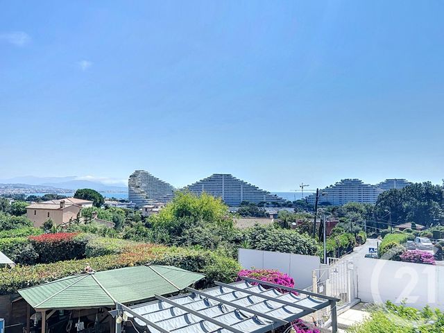 Appartement F3 à vendre - 3 pièces - 79.13 m2 - VILLENEUVE LOUBET - 06 - PROVENCE-ALPES-COTE-D-AZUR - Century 21 Villas D'Azur