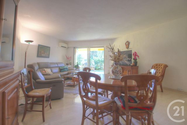 Appartement à vendre - 4 pièces - 91.0 m2 - CAGNES SUR MER - 06 - PROVENCE-ALPES-COTE-D-AZUR - Century 21 Villas D'Azur