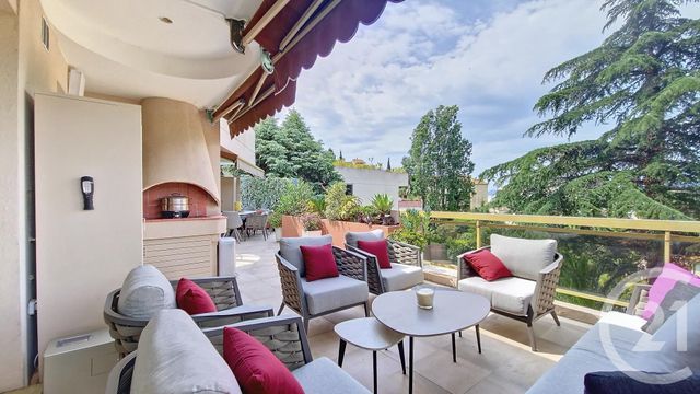 Appartement F3 à vendre - 3 pièces - 115.0 m2 - CANNES - 06 - PROVENCE-ALPES-COTE-D-AZUR - Century 21 Villas D'Azur